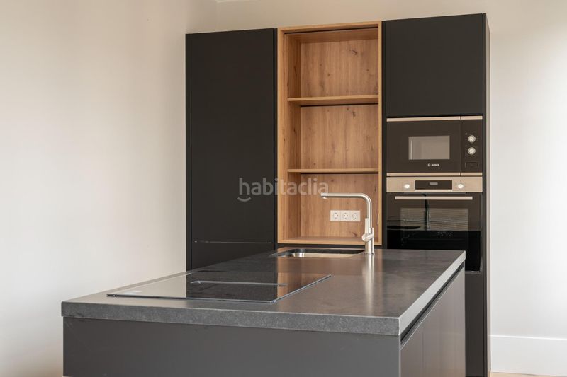 Foto cccf7f5e-d4e1-42af-a204-3c1e9c6a7f73. Pis amb calefacció a Ensanche Coruña (A)