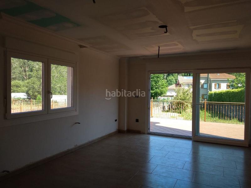 Foto 8785b205-3347-4da1-92d9-6b12806f46a4. Casa en Bergondo