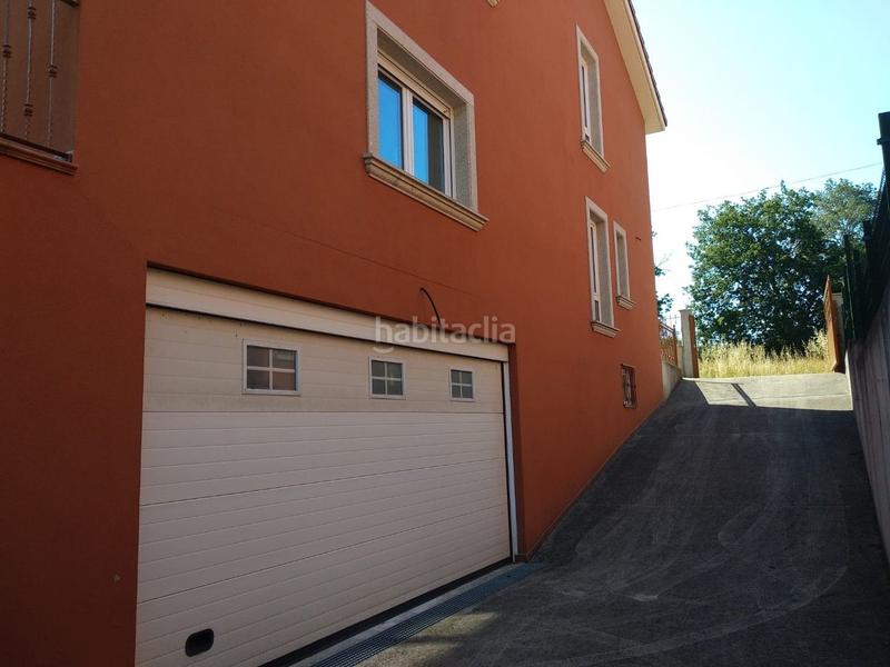 Foto d44ef25f-c7ae-4a93-a0f0-c89dbf512453. Casa en Bergondo