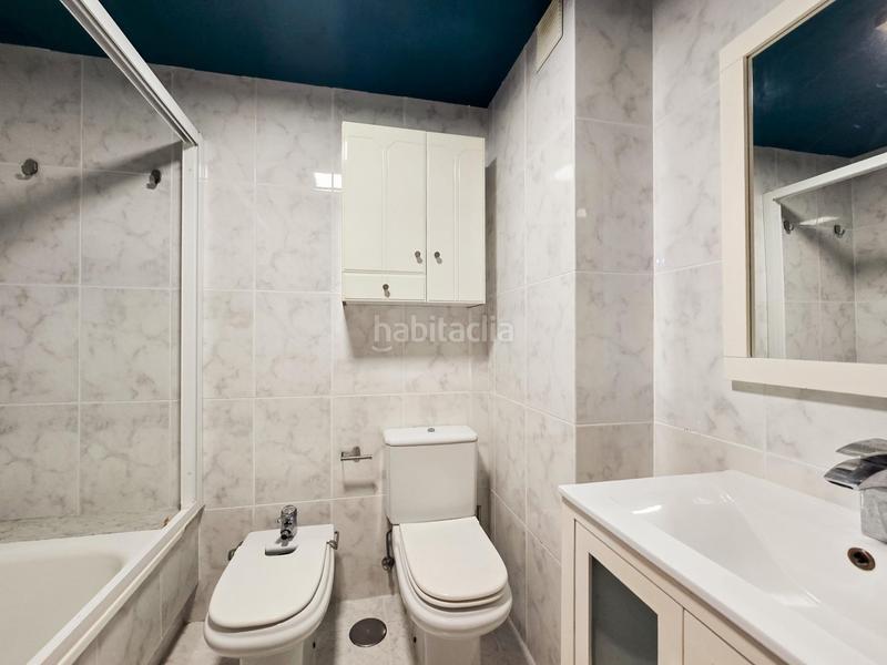 Foto a0ac2df8-1354-406e-84a1-8b4c432a38b8. Appartamento con riscaldamento parcheggio in Los Castros - Castrillón Coruña (A)