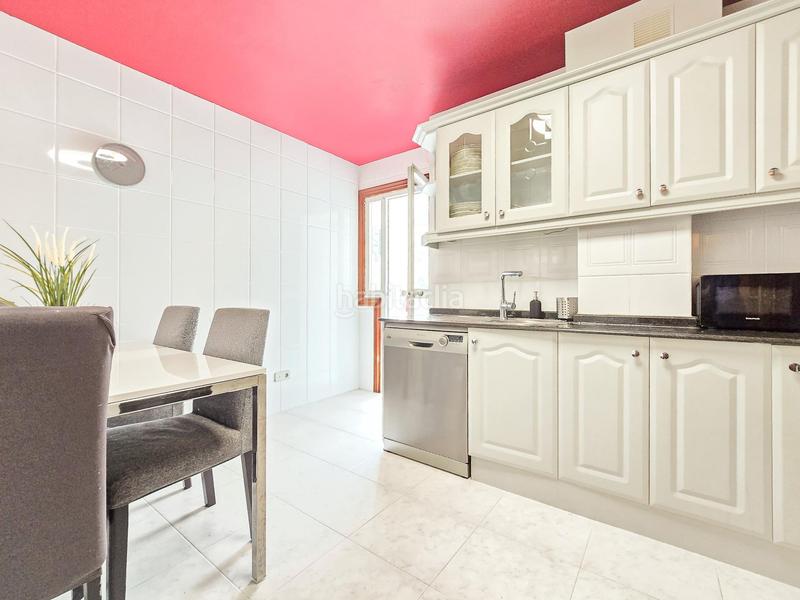 Foto 23474588-d50c-4188-818a-9a16ecfc5971. Pis amb calefacció aparcament a Los Castros - Castrillón Coruña (A)