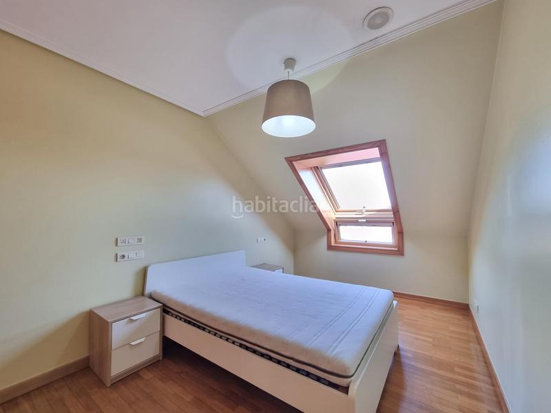 Foto 0ea343d8-f700-4d52-bf4e-efa6a57704da. Àtic amb calefacció aparcament a Someso - Matogrande Coruña (A)