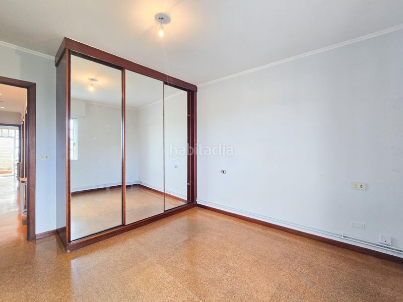Foto f9329c65-0919-4162-9458-5459ff687768. Casa adossada amb aparcament a Mesoiro Coruña (A)