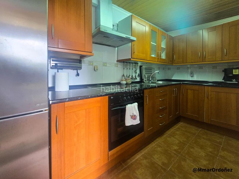 Foto d0cce974-3c62-42af-a229-896be14e6bba. Casa en Cerceda