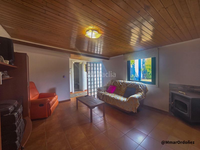 Foto ea83ccbf-5eed-4ffb-811b-d4b018d82123. Casa en Cerceda