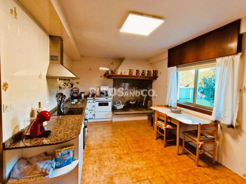 Foto f96099a0-5b38-4820-8c08-624dae26ae9f. Casa en Sada