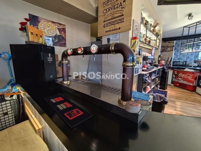 Foto 039ba4f3-4ac6-4250-b6fe-0af6f6c917b3. Local comercial en Agra del Orzán - Ventorrillo Coruña (A)