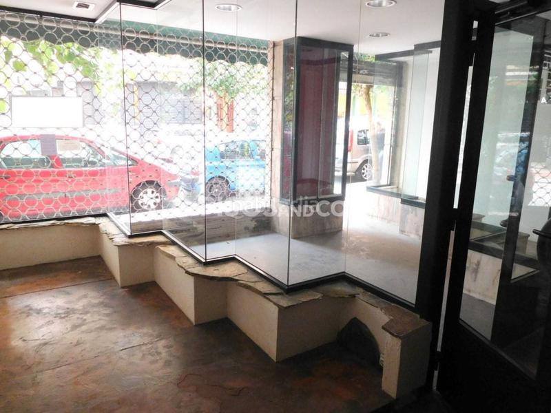 Foto fedac357-73f2-42ad-8941-fd746f8624af. Rent business premise in Os Mallos Coruña (A)