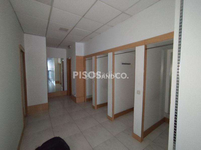Foto 0cd8d0b2-c3dc-4896-b5fa-87c48217a563. Local comercial en Agra del Orzán - Ventorrillo Coruña (A)