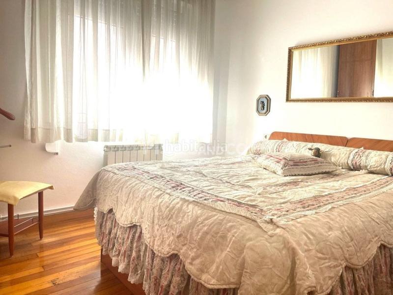 Foto 2b9ad2c9-8c70-4c91-a50e-6b9db710c9ce. Flat with heating in Monte Alto - Zalaeta - Atocha Coruña (A)