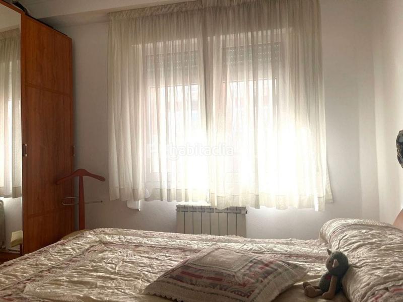 Foto 40bf2d6b-ce6e-4874-9b15-9d1315dcd6a4. Flat with heating in Monte Alto - Zalaeta - Atocha Coruña (A)