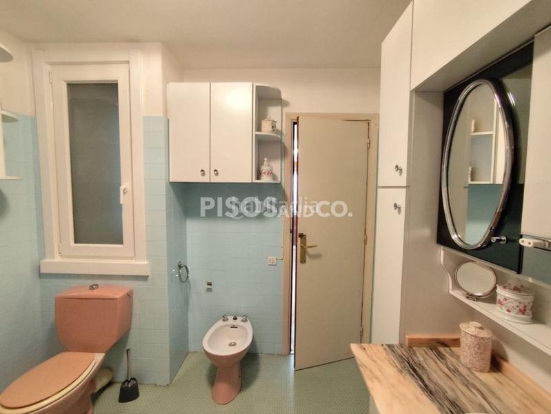 Foto 8833a510-13f3-4fad-902a-22e4fec60844. Piso en Riazor - Visma Coruña (A)