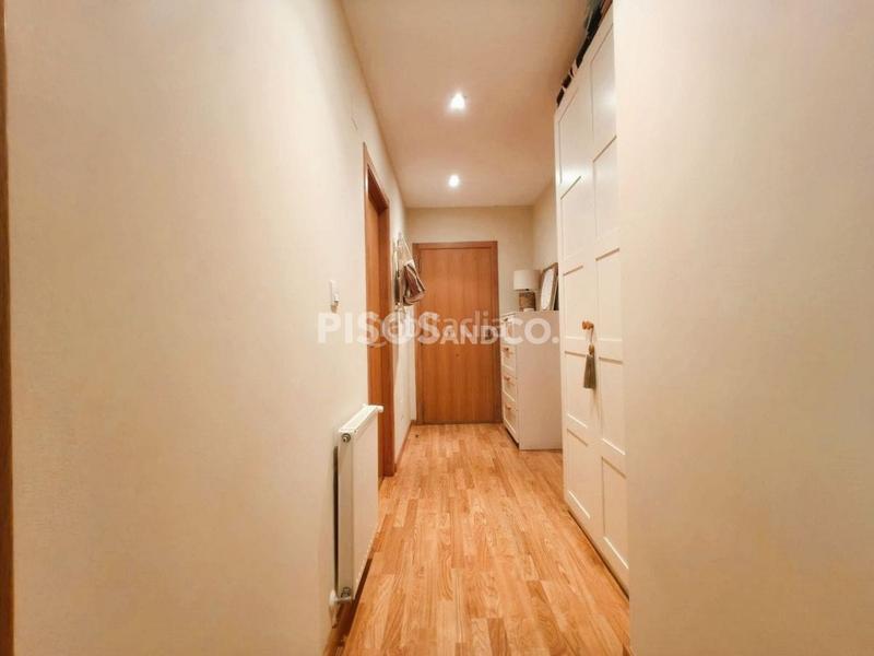 Foto 18a3c5b6-4112-4aff-83ca-936bcf14a6eb. Appartamento con riscaldamento parcheggio in Liáns Oleiros