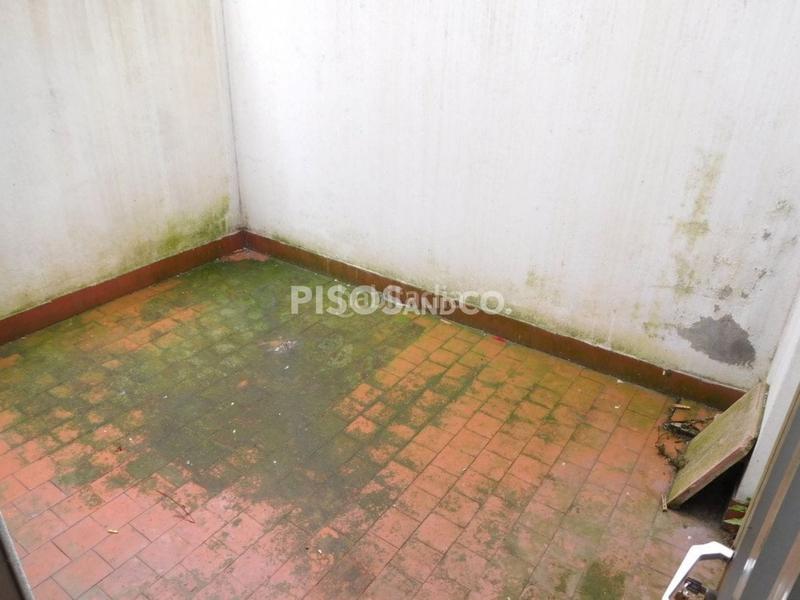 Foto 243a029d-803f-4fdf-b29e-e1b865666803. Alquiler local comercial en Falperra - Santa Lucía Coruña (A)