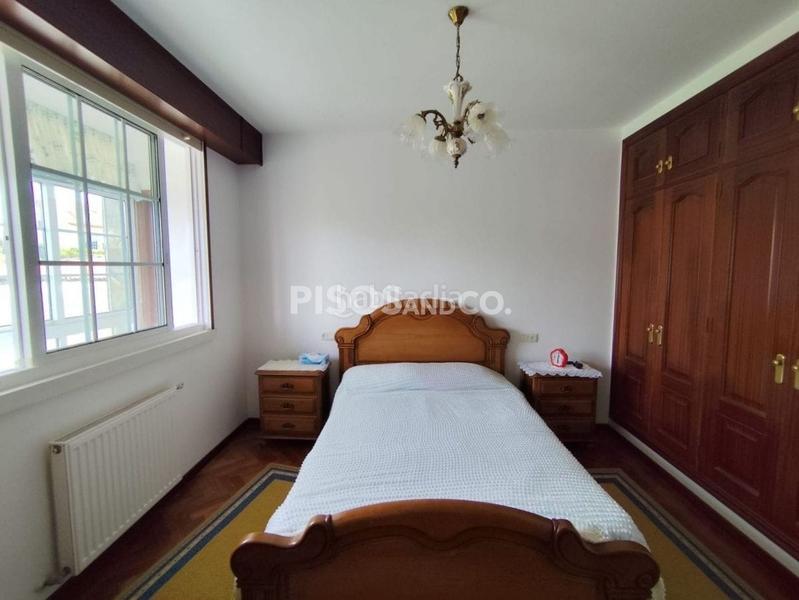 Foto 54b9887d-54ce-44dc-961a-8a0399ef0f85. Casa amb calefacció aparcament a Ciudad Vieja Coruña (A)