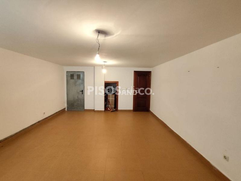 Foto 42ba2617-ef7f-4ec6-b959-e764ef743e1f. Maison avec chauffage parking dans Ciudad Vieja Coruña (A)