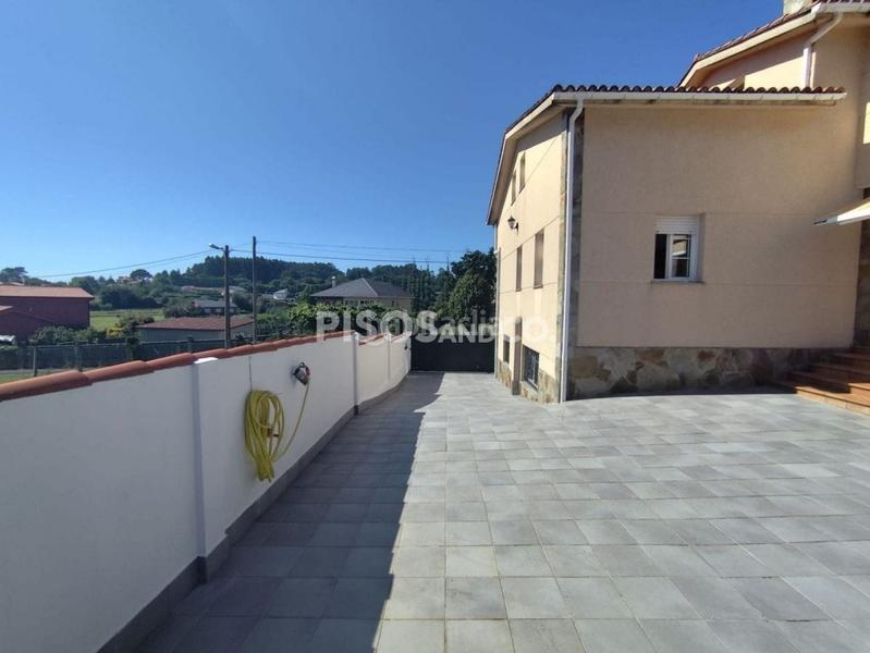 Foto 4ea8f5c2-a73a-4e78-9d0c-ca8312d0804b. Maison avec chauffage parking dans Ciudad Vieja Coruña (A)