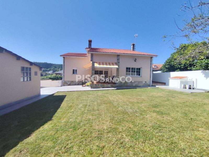 Foto cfc059a0-04a6-49f8-b7d9-622c3140dd8e. Maison avec chauffage parking dans Ciudad Vieja Coruña (A)