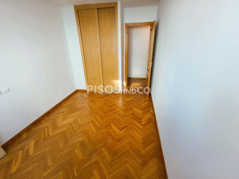 Foto 0c2599ea-cf73-40c7-9692-d864ea8e55f7. Appartement avec chauffage parking dans Acea de Ama - O Burgo Culleredo