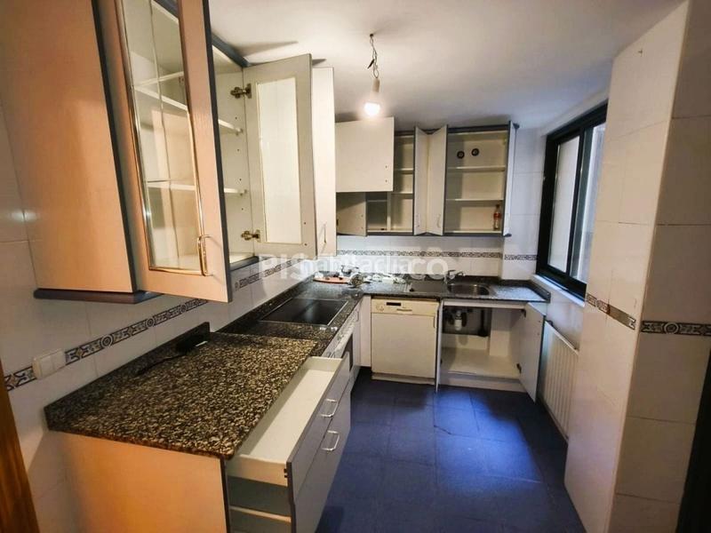 Foto 39f9d67b-9612-43b4-8a42-17b6f5197b81. Appartement avec chauffage parking dans Acea de Ama - O Burgo Culleredo
