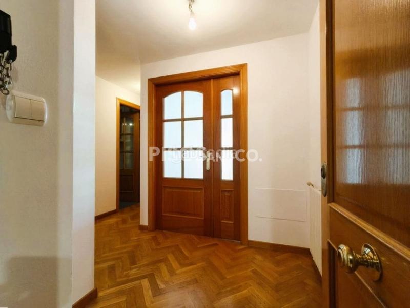 Foto eb52f861-3e35-4cc0-b1c8-3224f2c2b732. Appartement avec chauffage parking dans Acea de Ama - O Burgo Culleredo