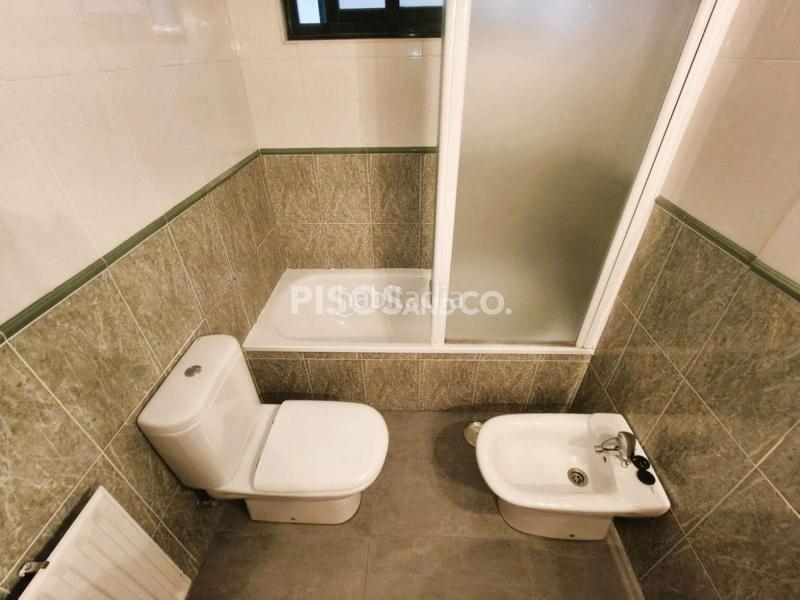 Foto 03b63494-e0cf-47dd-b426-fc5de1baf128. Piso en Acea de Ama - O Burgo Culleredo
