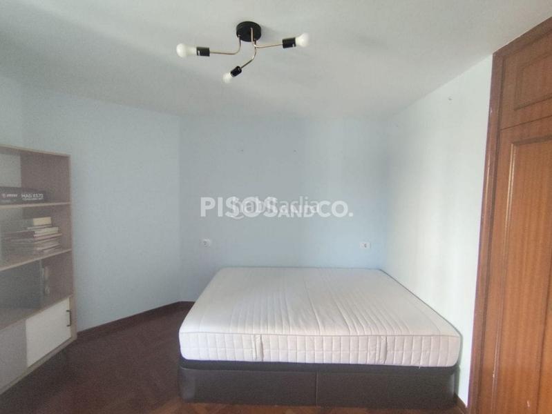 Foto 2b8080bc-466d-4e4c-9b44-90667f5b669b. Appartamento con riscaldamento in Agra del Orzán - Ventorrillo Coruña (A)