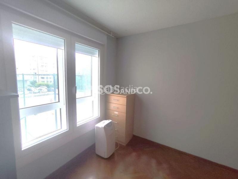 Foto a30030be-3361-4a48-90ab-62581bd7abb3. Piso en Agra del Orzán - Ventorrillo Coruña (A)
