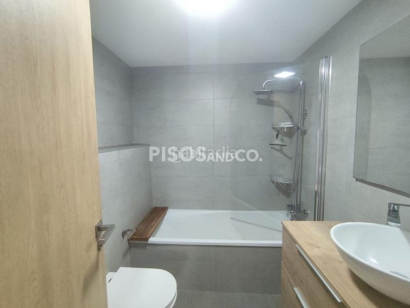 Foto dade9904-c7a0-4339-96e8-1f0c3a230792. Piso en Agra del Orzán - Ventorrillo Coruña (A)