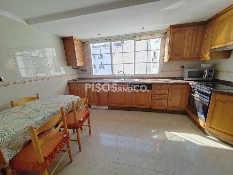 Foto 8e451ad9-156f-496c-8ecb-7fc791f512e4. Flat with heating parking in Monte Alto - Zalaeta - Atocha Coruña (A)