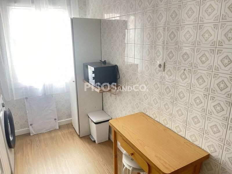 Foto 6fd23cb3-8a7d-4d66-814e-4da741fe5393. Alquiler piso en Monte Alto - Zalaeta - Atocha Coruña (A)