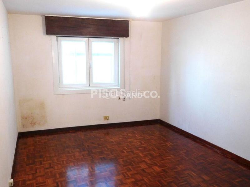 Foto 315fa998-d201-40af-92e9-5e82a979698b. Appartamento in Falperra - Santa Lucía Coruña (A)