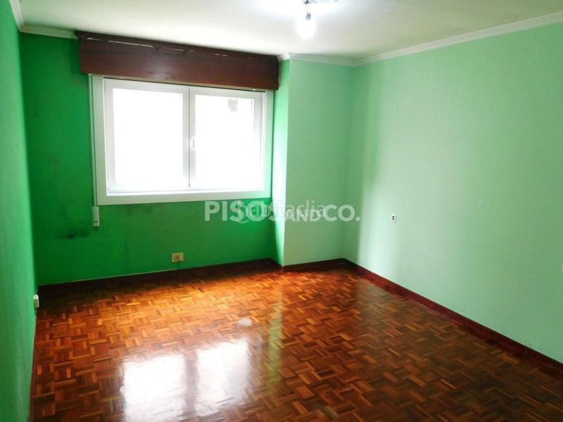 Foto 3ba35fdb-6e16-4de6-b2fa-d63ca9fddf60. Appartamento in Falperra - Santa Lucía Coruña (A)
