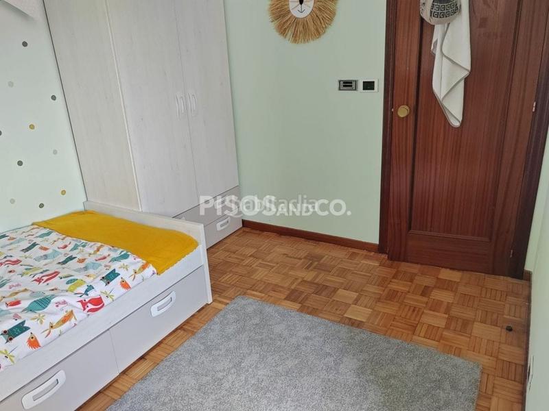 Foto 5165218e-2e34-4d45-8f93-3a058789d81b. Appartamento con parcheggio in Someso - Matogrande Coruña (A)