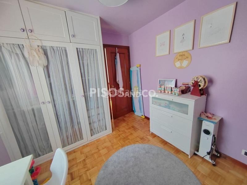 Foto 6ac4857f-75da-4315-b14a-397616151c23. Appartamento con parcheggio in Someso - Matogrande Coruña (A)