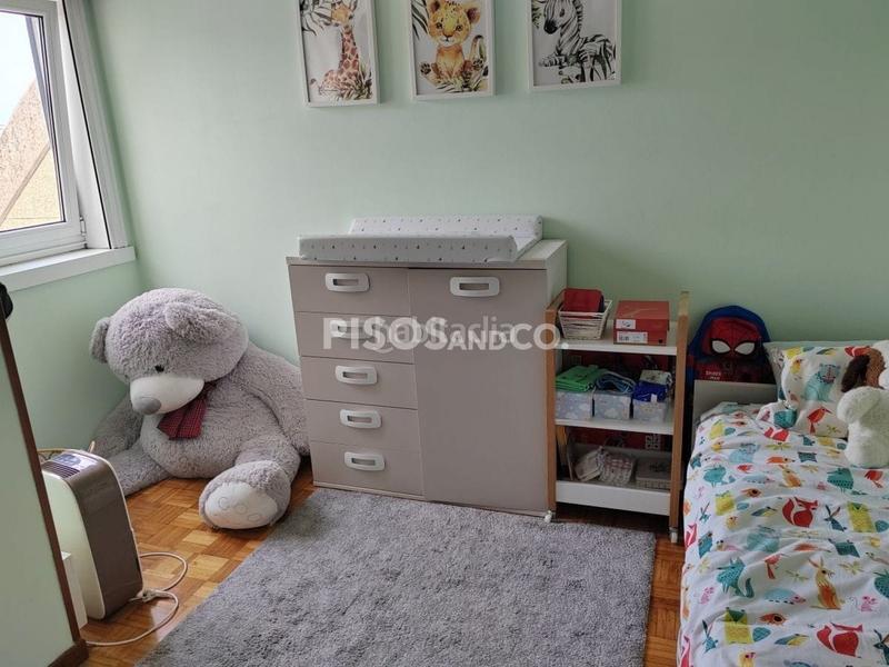 Foto edfd8908-692f-4705-911b-024eae5829f7. Appartamento con parcheggio in Someso - Matogrande Coruña (A)