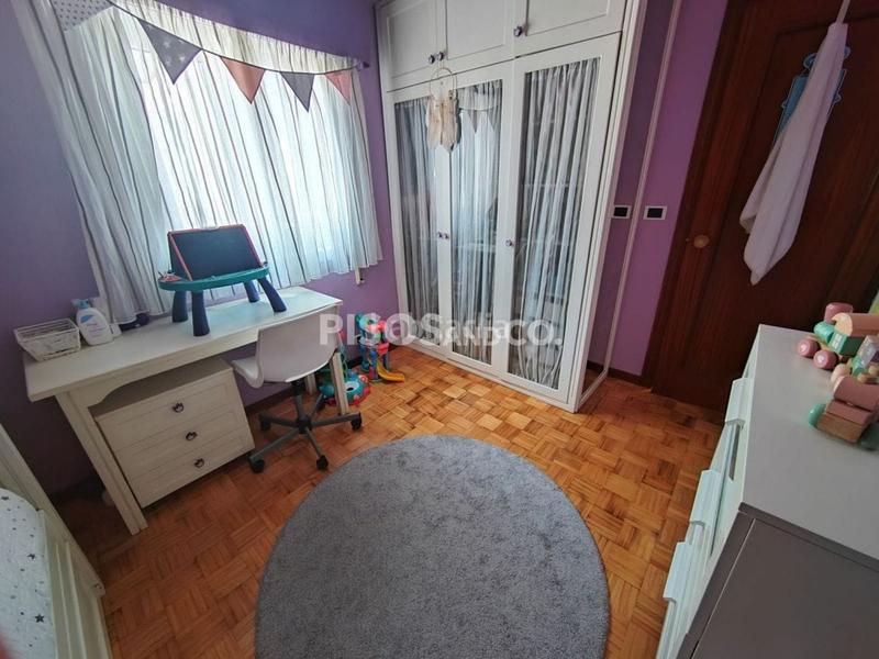 Foto 93dce32f-190f-46e7-b699-7bdc40dd8e5e. Appartement avec parking dans Someso - Matogrande Coruña (A)