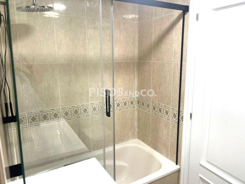 Foto 1262410a-1d2c-4c41-a661-3ce58a7102ab. Appartamento con riscaldamento parcheggio in Monte Alto - Zalaeta - Atocha Coruña (A)