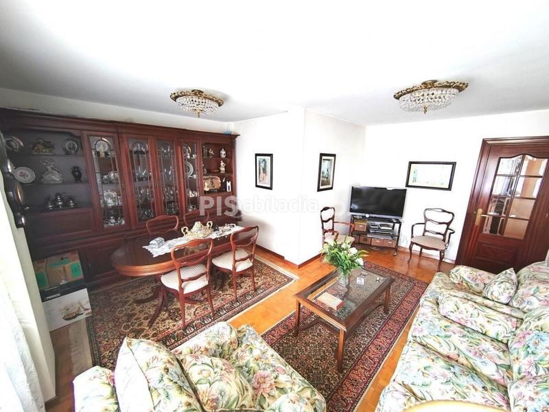 Foto 13df873d-e5a9-4803-84ac-31cf28f574cc. Appartement avec chauffage dans Someso - Matogrande Coruña (A)