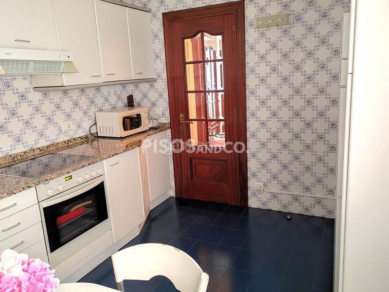 Foto 9981b9e1-3533-499b-b819-76a44b60a5a9. Appartement avec chauffage dans Someso - Matogrande Coruña (A)