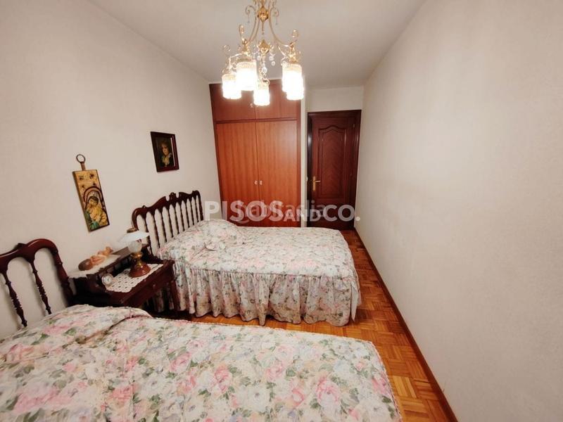 Foto 3caf6486-1fc5-4cc3-aa41-1f3978431e7f. Flat with heating in Someso - Matogrande Coruña (A)