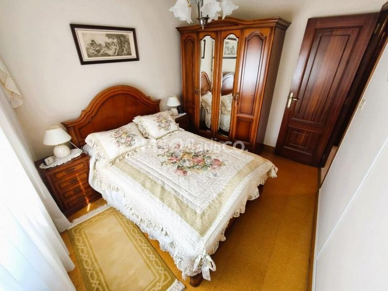 Foto 0009d989-ce3e-499b-9753-89099c3cdab6. Casa amb calefacció a A Zapateira Culleredo