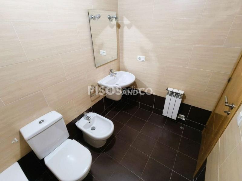 Foto 65cf1120-9019-4f7a-9177-eb8fafa1ae02. Appartement avec chauffage parking dans Portádego - Vilaboa Norte Culleredo