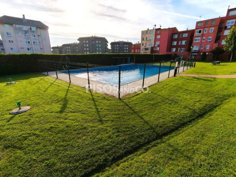 Foto 16106c91-d9bd-4a0f-b47d-08fd51aac08e. Etagenwohnung mit heizung parking in Portádego - Vilaboa Norte Culleredo