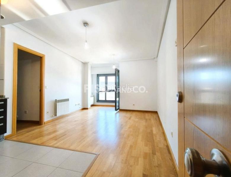 Foto e6ea69e6-2c92-4539-88ff-84a49c2eea8c. Flat with heating parking in Portádego - Vilaboa Norte Culleredo