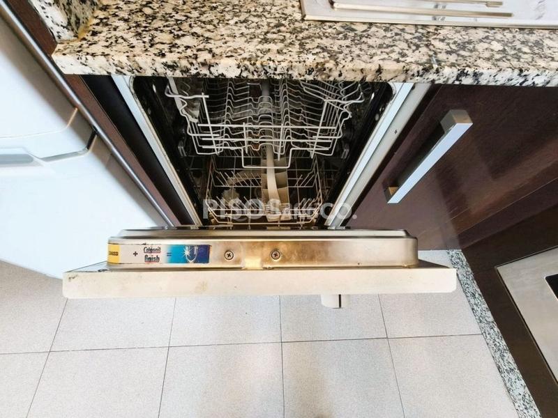 Foto 01c11f87-e922-4f43-b40e-dd3a269b467f. Pis amb calefacció aparcament a Portádego - Vilaboa Norte Culleredo