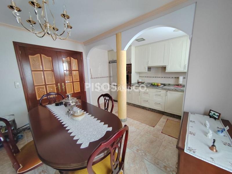 Foto a121d269-9e25-47d3-bcbe-031c6d4963f7. Appartamento con riscaldamento parcheggio in Los Castros - Castrillón Coruña (A)