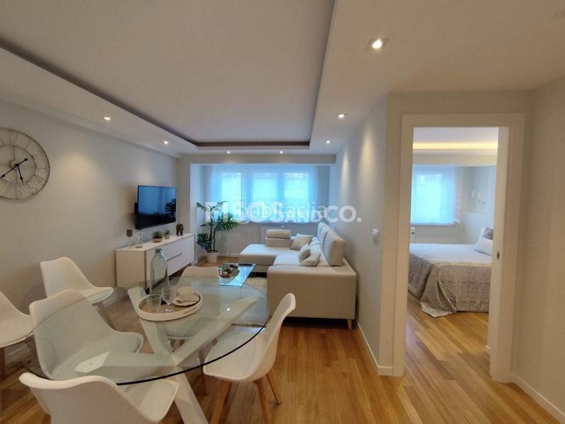 Foto bf702d5c-6be4-441b-90e7-30b94dfd76b4. Appartamento con riscaldamento parcheggio in Agra del Orzán - Ventorrillo Coruña (A)