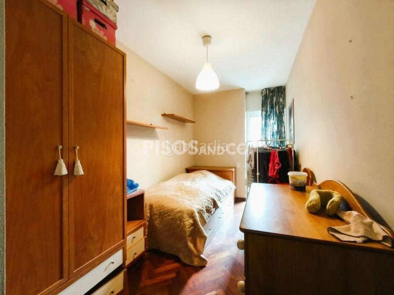 Foto aba37328-3acd-48b4-9dd2-c100136a6e94. Piso en Vilaboa Sur Culleredo