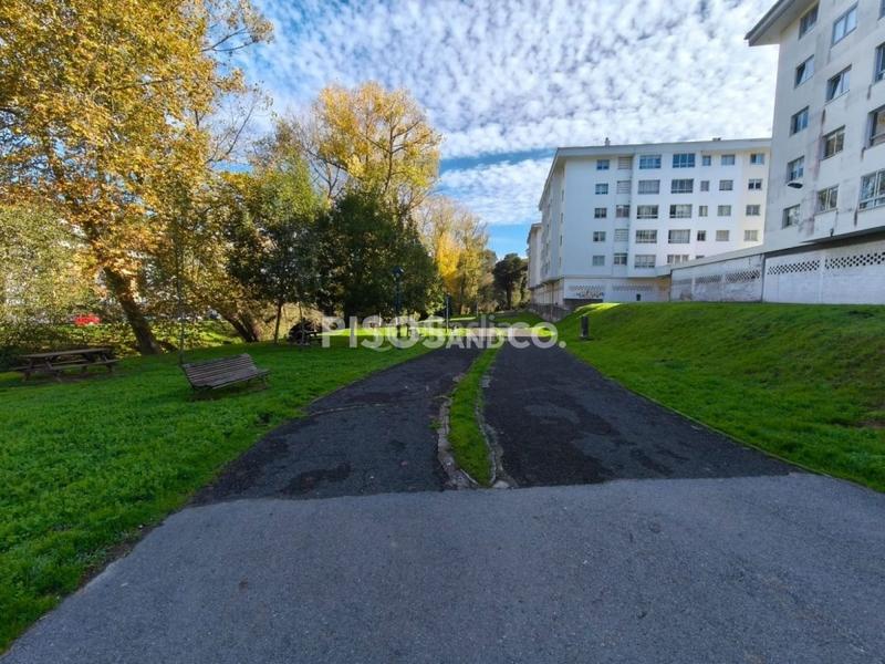 Foto de89a807-edc1-40f4-8b86-4049cc121132. Piso en Vilaboa Sur Culleredo